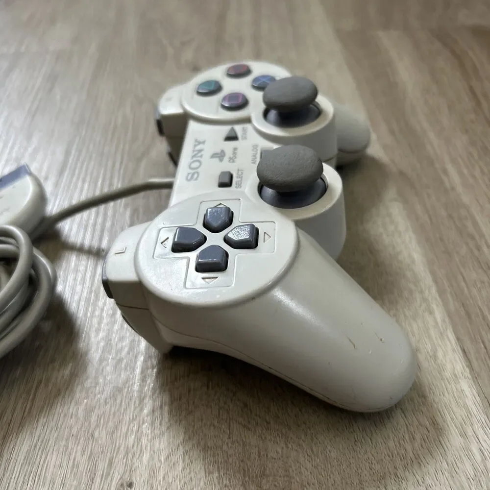 Sony PS1 PS One PlayStation Dual Shock Controller SCPH-110 White OEM Tested